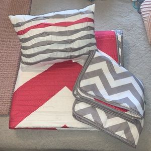 Reversible Chevron Bedding